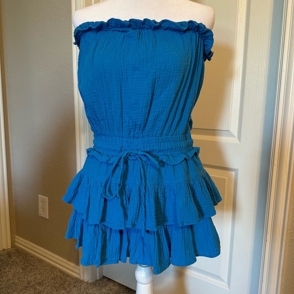 Blue Ruffled Strapless Dress